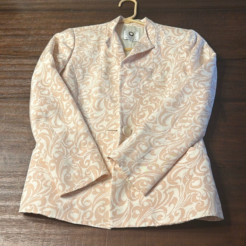 Madison Mayle light pink and cream paisley silk blazer